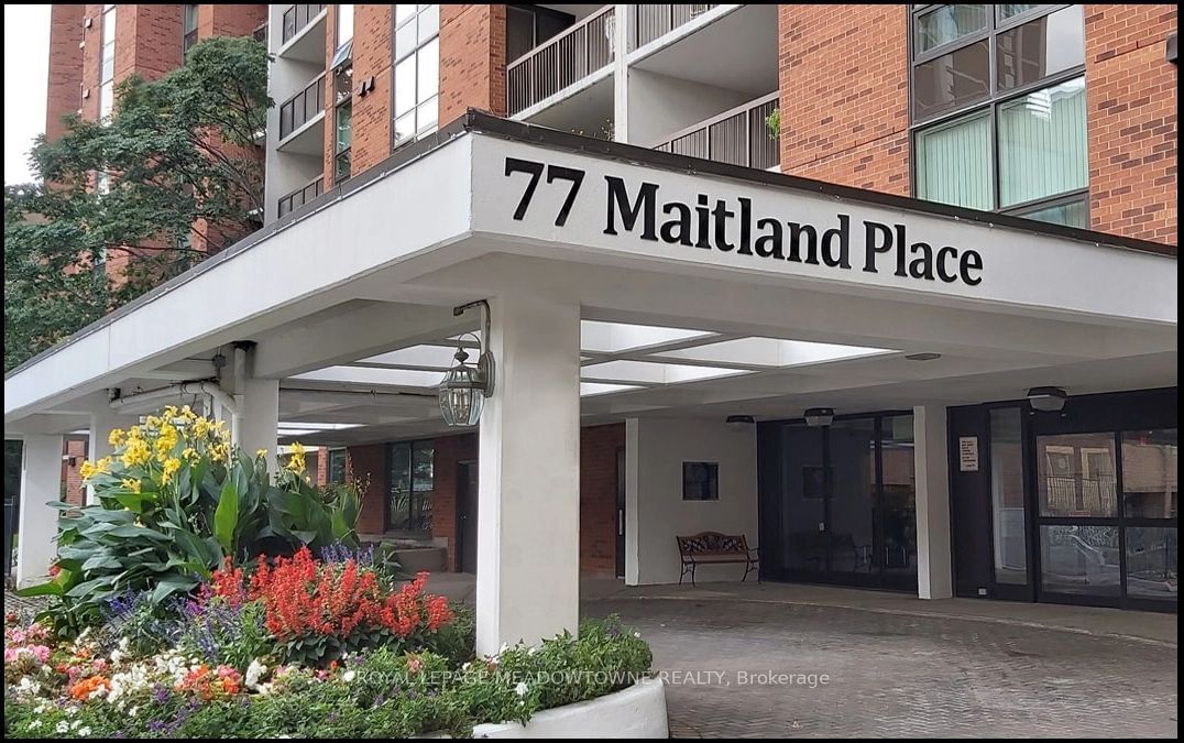 77 Maitland Pl, unit 421 for rent