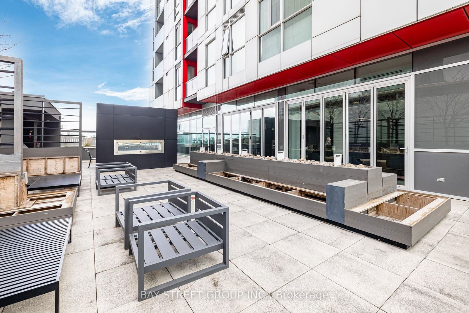 318 Richmond St W, unit 409 for rent