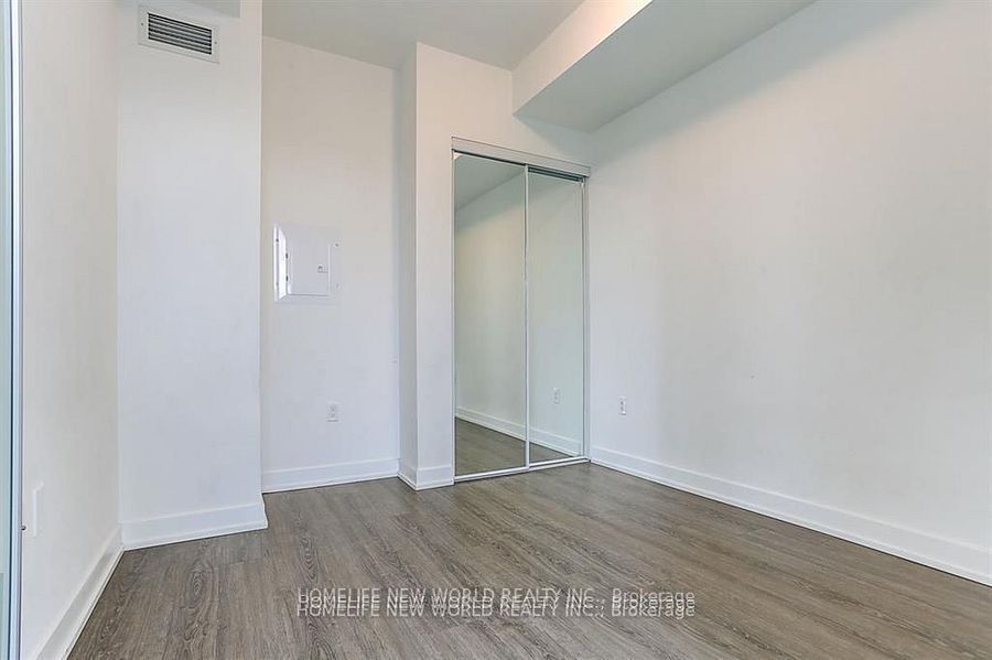 1 YORKVILLE Ave, unit 2904 for rent