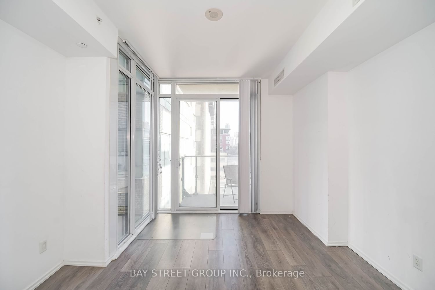 75 St Nicholas St, unit 501 for rent