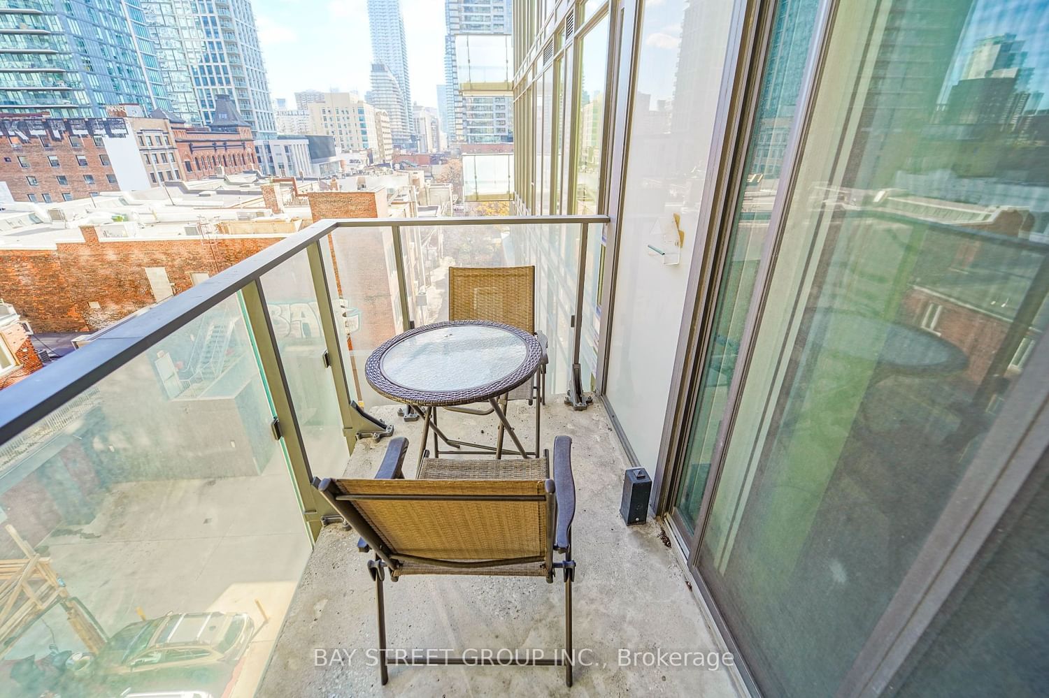 75 St Nicholas St, unit 501 for rent