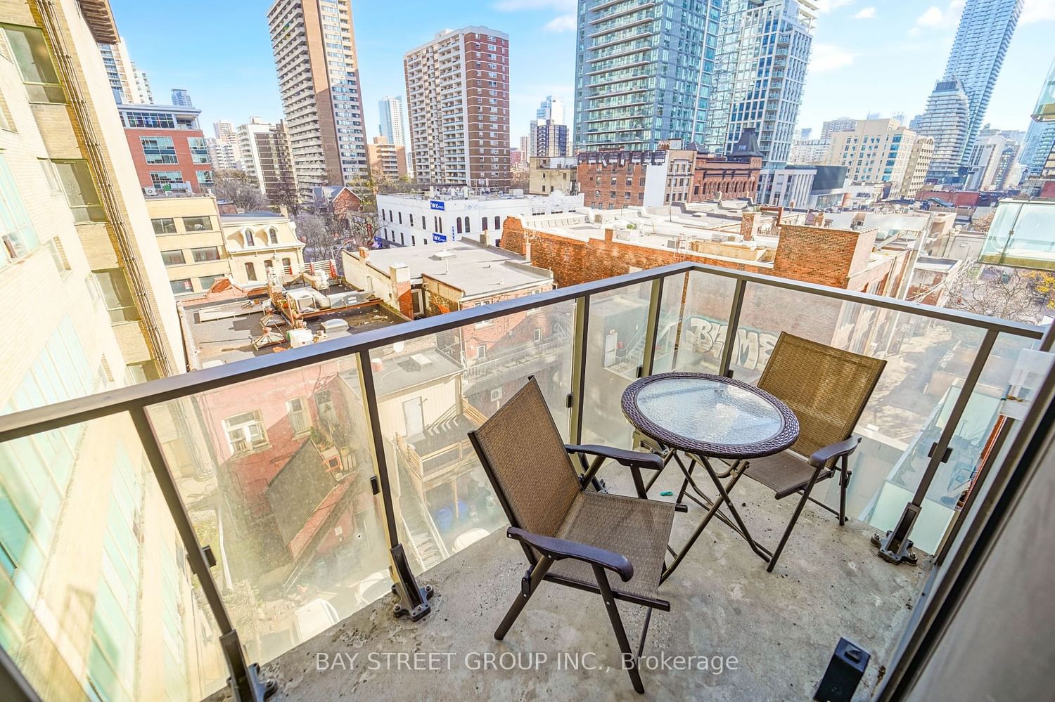 75 St Nicholas St, unit 501 for rent