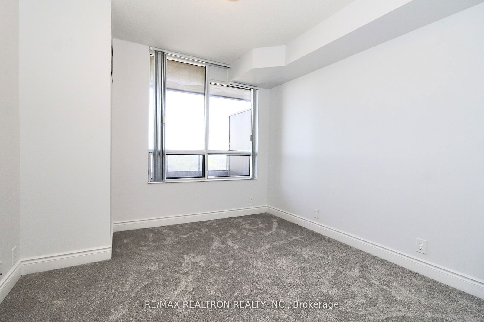 80 Harrison Garden Blvd S, unit 1118 for rent