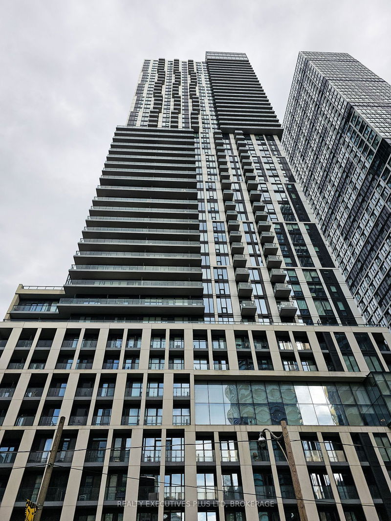 251 Jarvis St, unit 1733 for sale