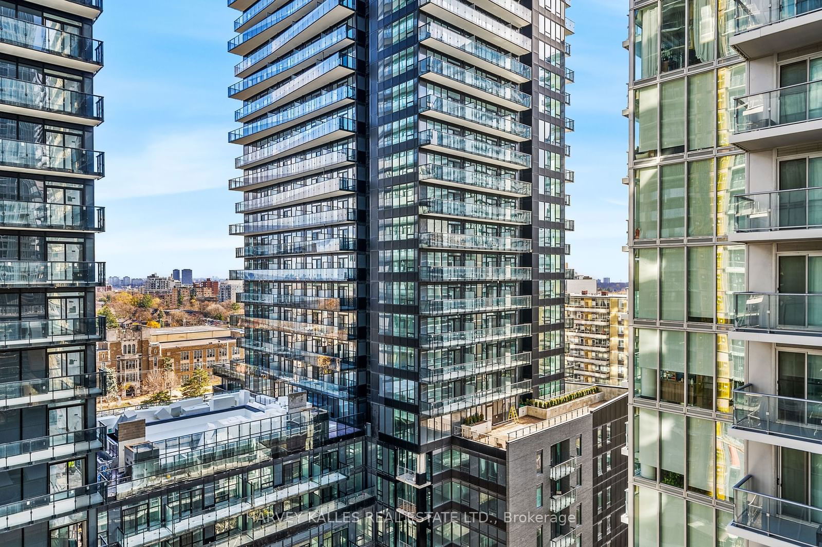 99 Broadway Ave, unit 1405 for sale