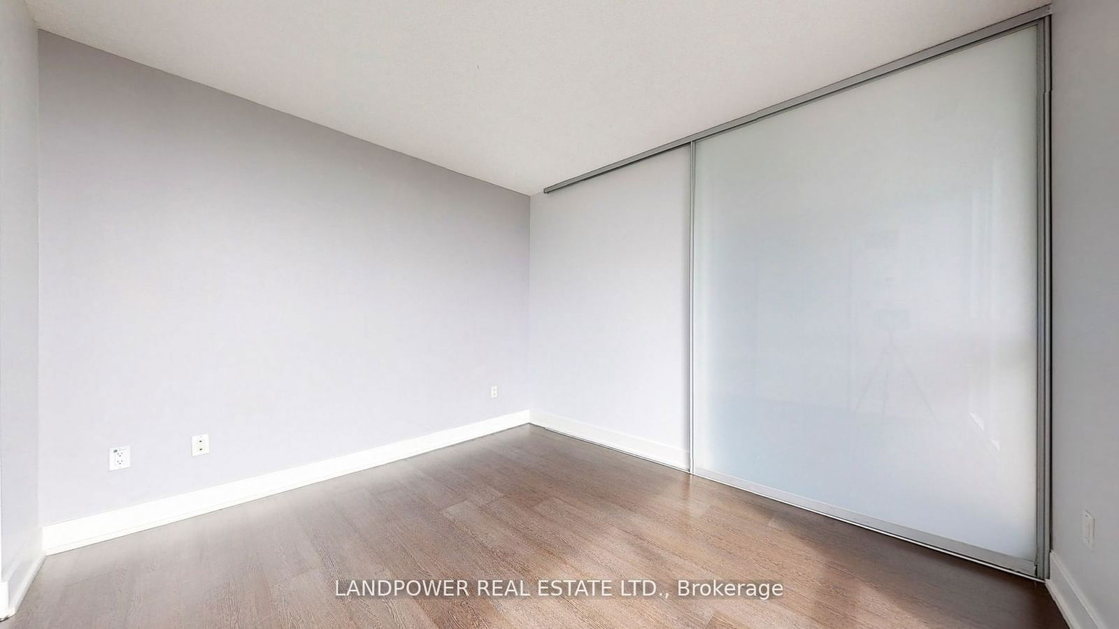 23 Sheppard Ave E, unit 1708 for rent