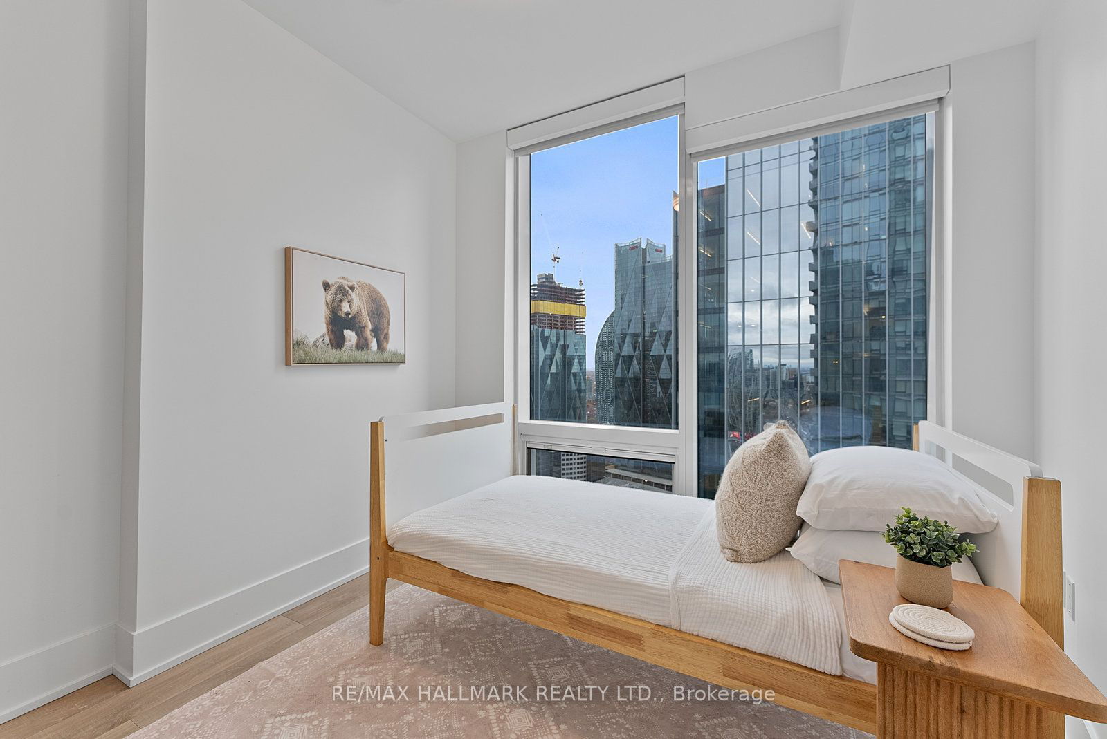 10 York St, unit 4103 for rent