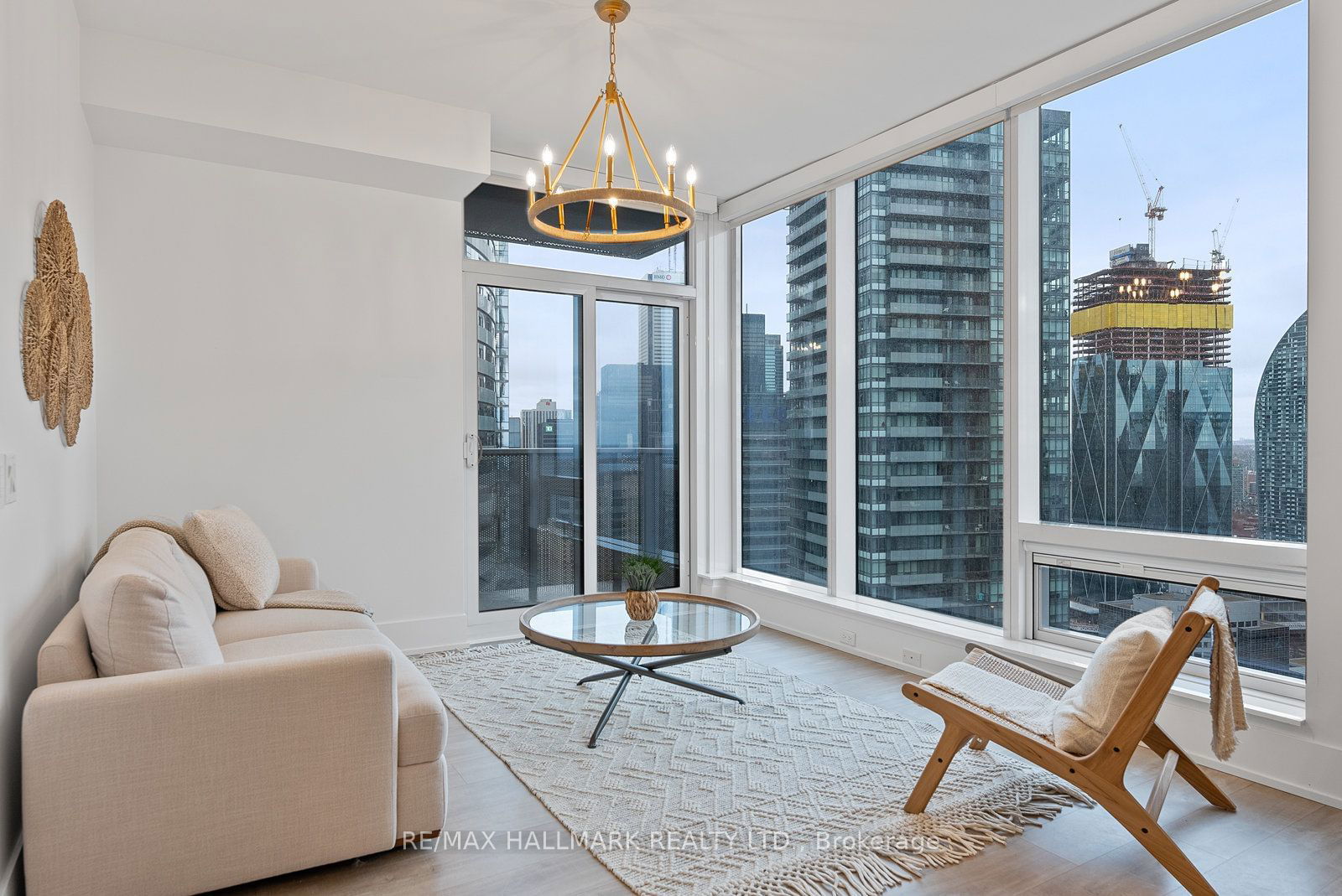 10 York St, unit 4103 for rent