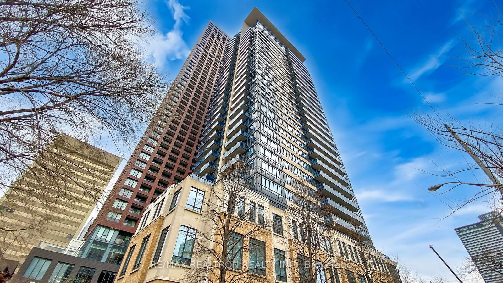 28 Linden St, unit 203 for sale