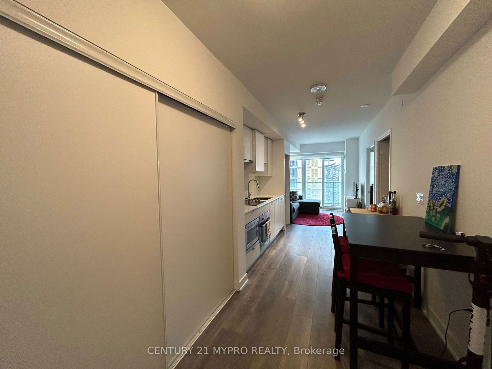 99 Broadway Ave, unit 2612 for rent