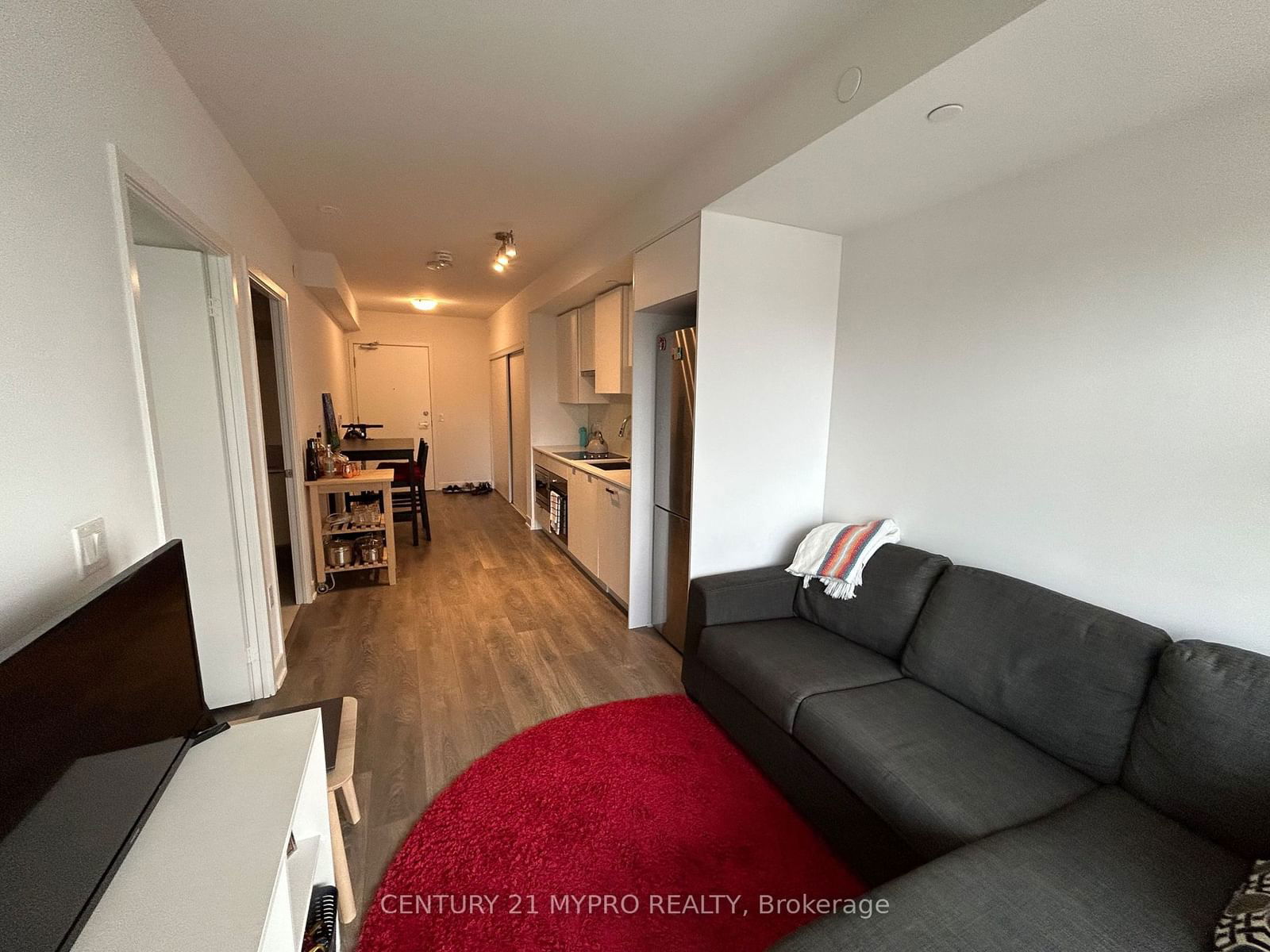 99 Broadway Ave, unit 2612 for rent