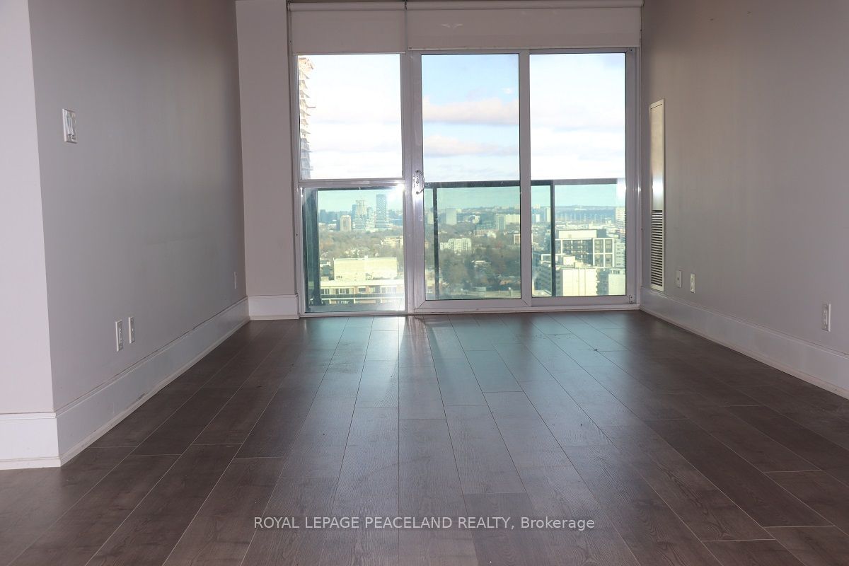 70 ROEHAMPTON Ave, unit 2022 for rent