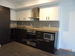 125 Redpath Ave, unit 710 for rent