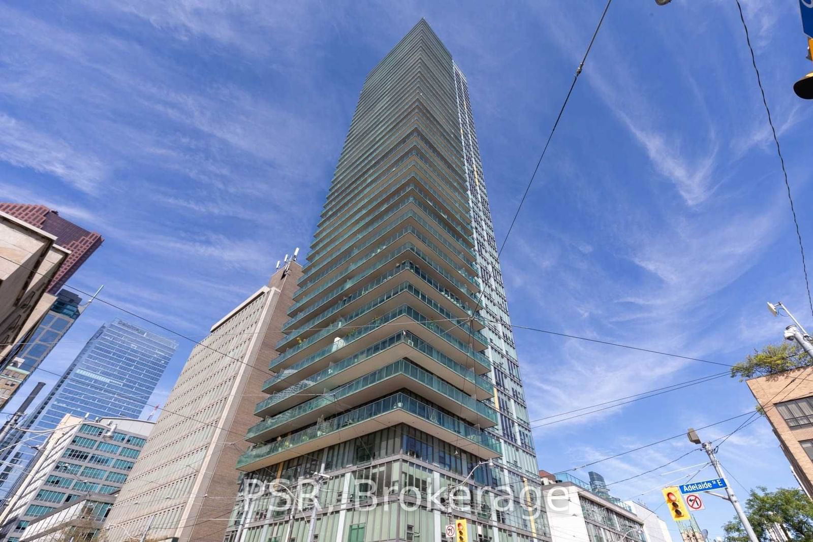 33 Lombard St, unit 2201 for rent