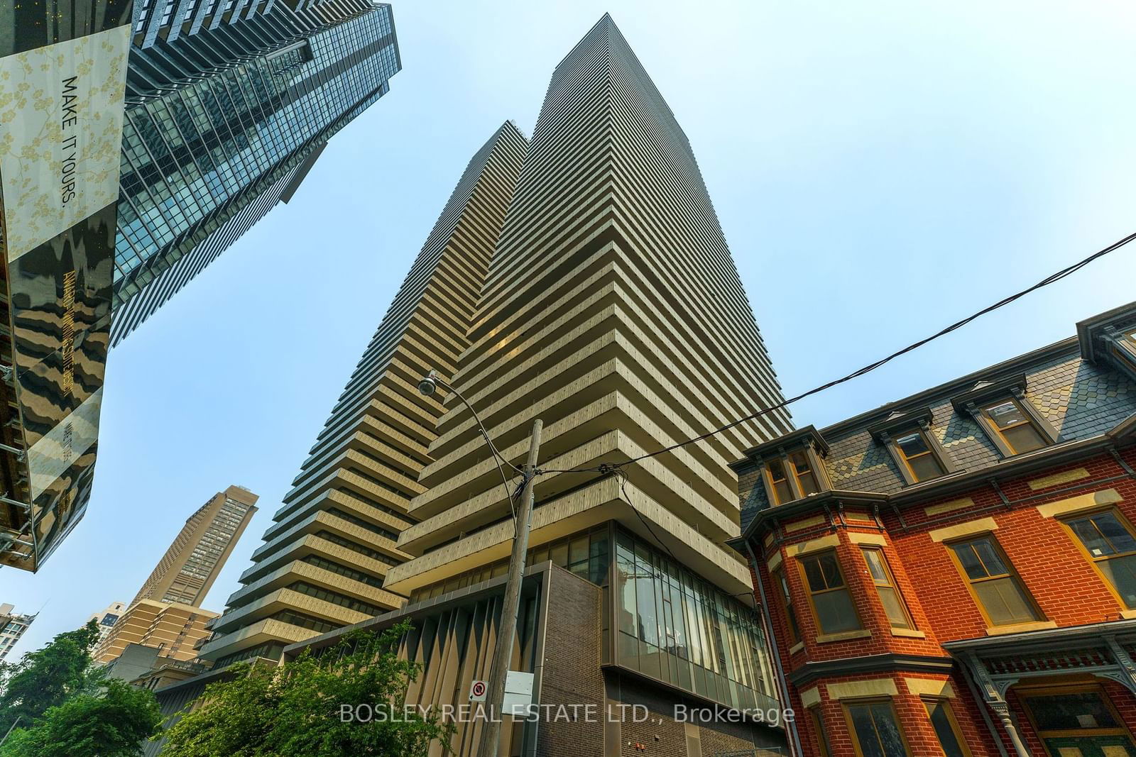 50 Charles St E, unit 3311 for rent