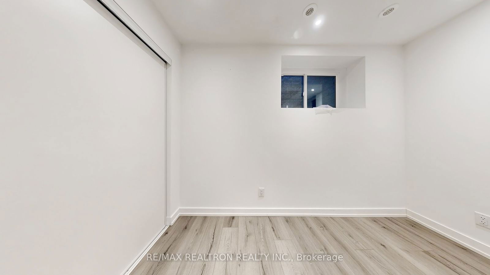 260 Finch Ave E, unit TH 1 for rent