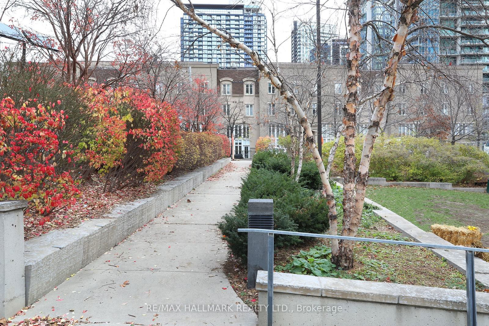 Liberty Village Townhomes, West End, Toronto