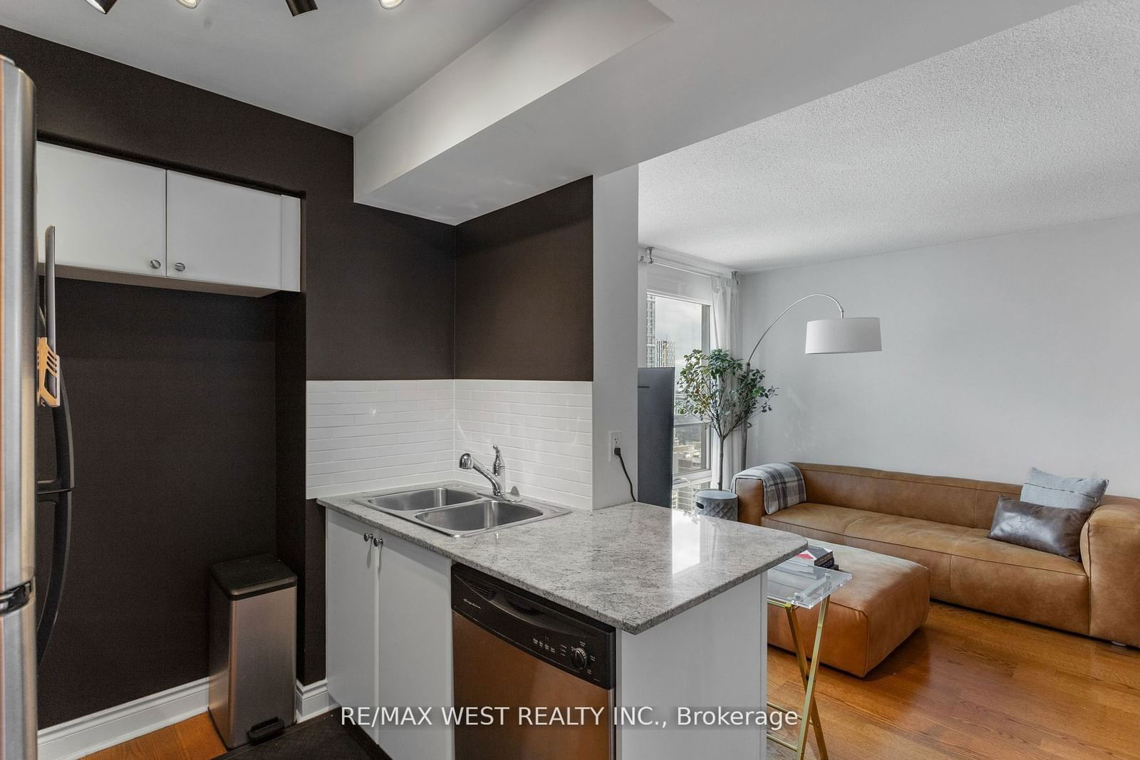 763 Bay Ave, unit 3502 for sale