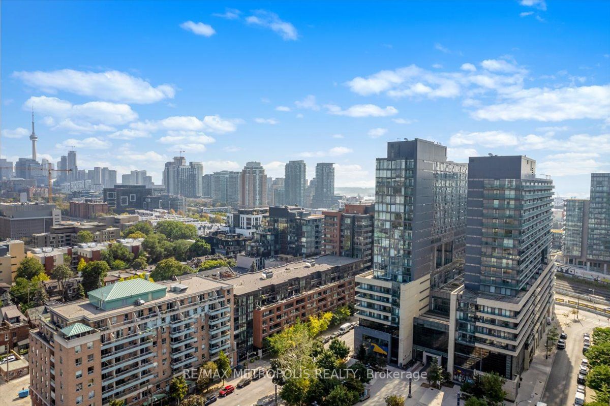 36 Lisgar St, unit 906E for sale