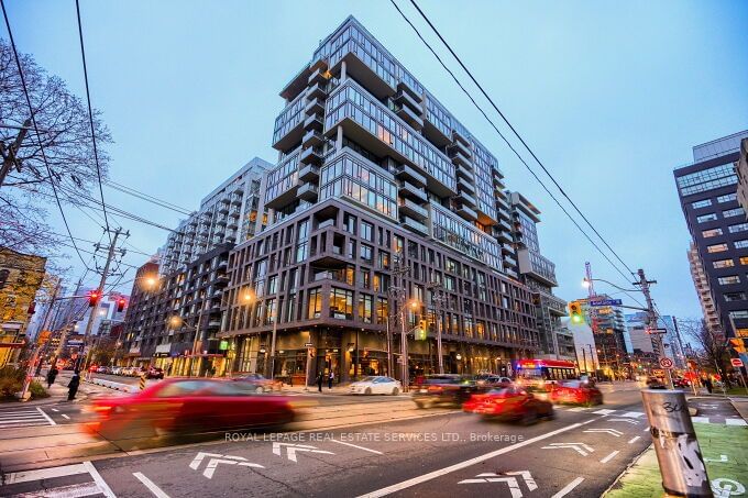 111 Bathurst St, unit 1301 for sale