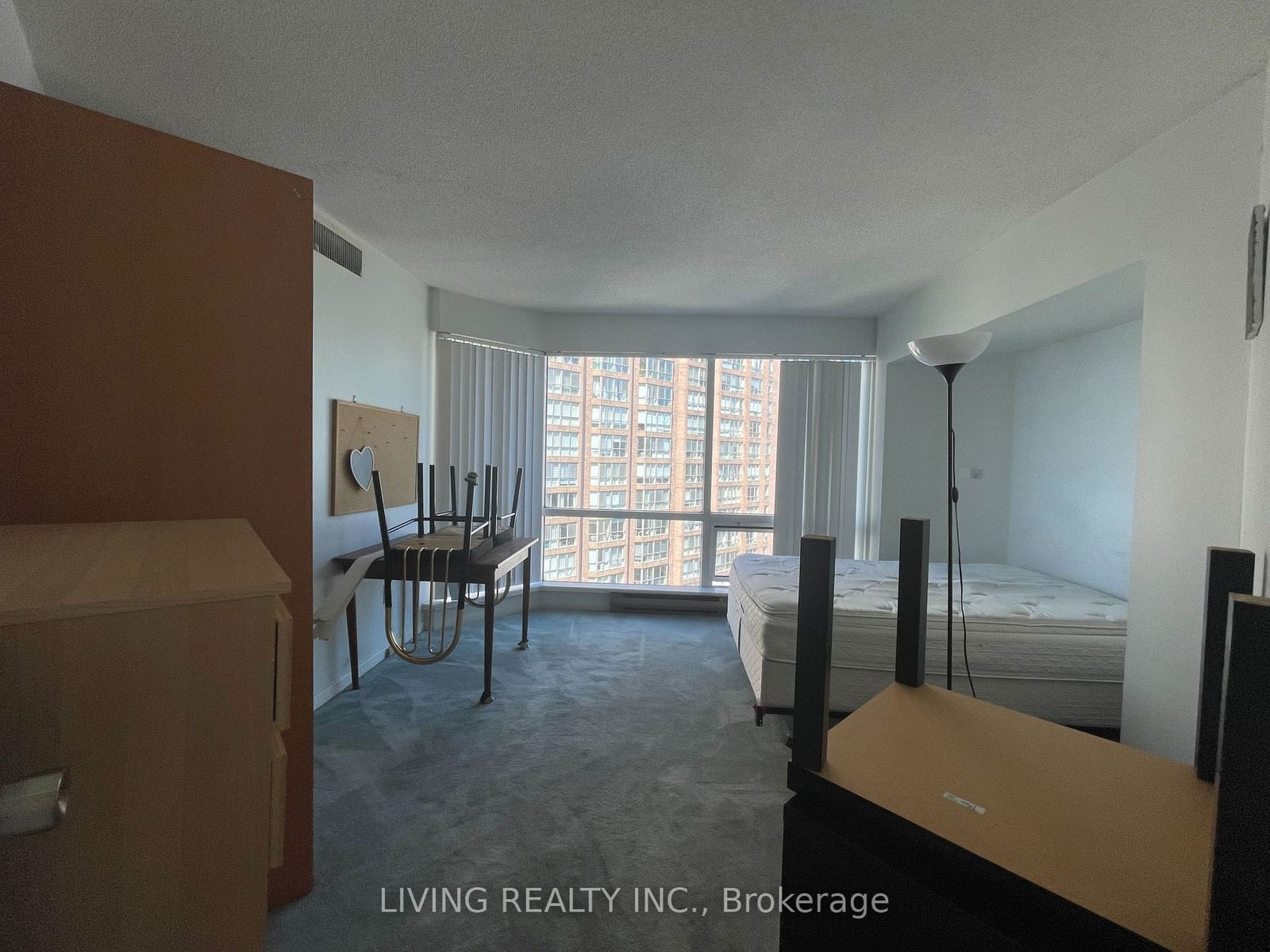 1001 Bay St, unit 2003 for rent