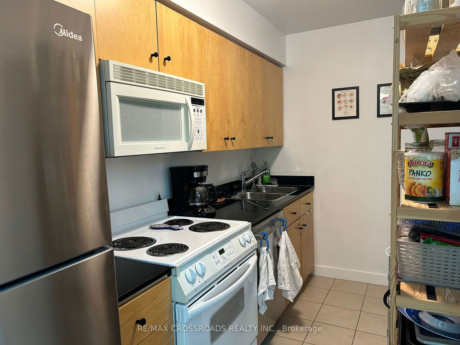 381 Front St W, unit 1501 for rent