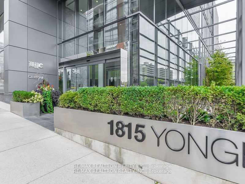 1815 Yonge St, unit 1006 for sale