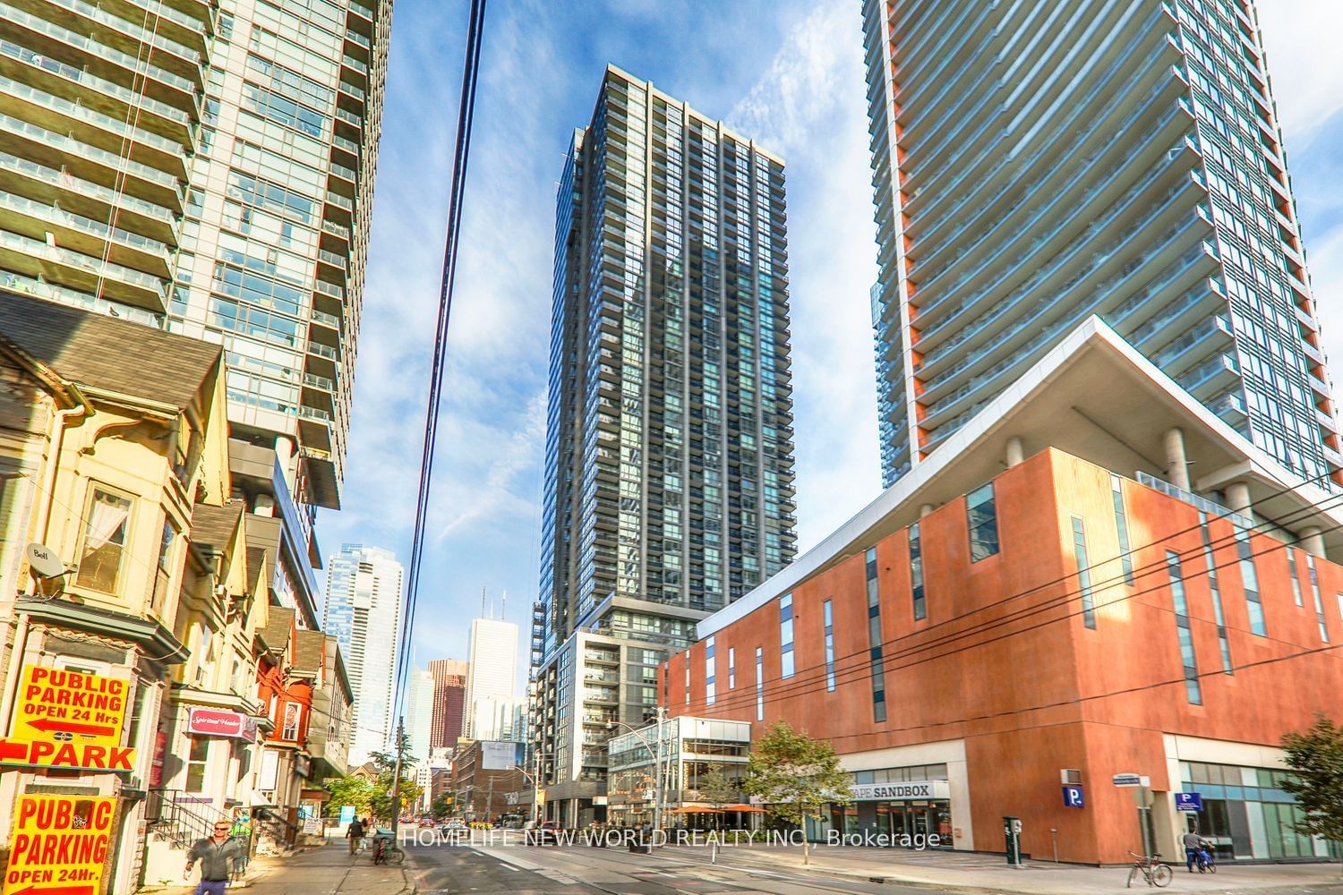 295 Adelaide St W, unit 3909 for rent