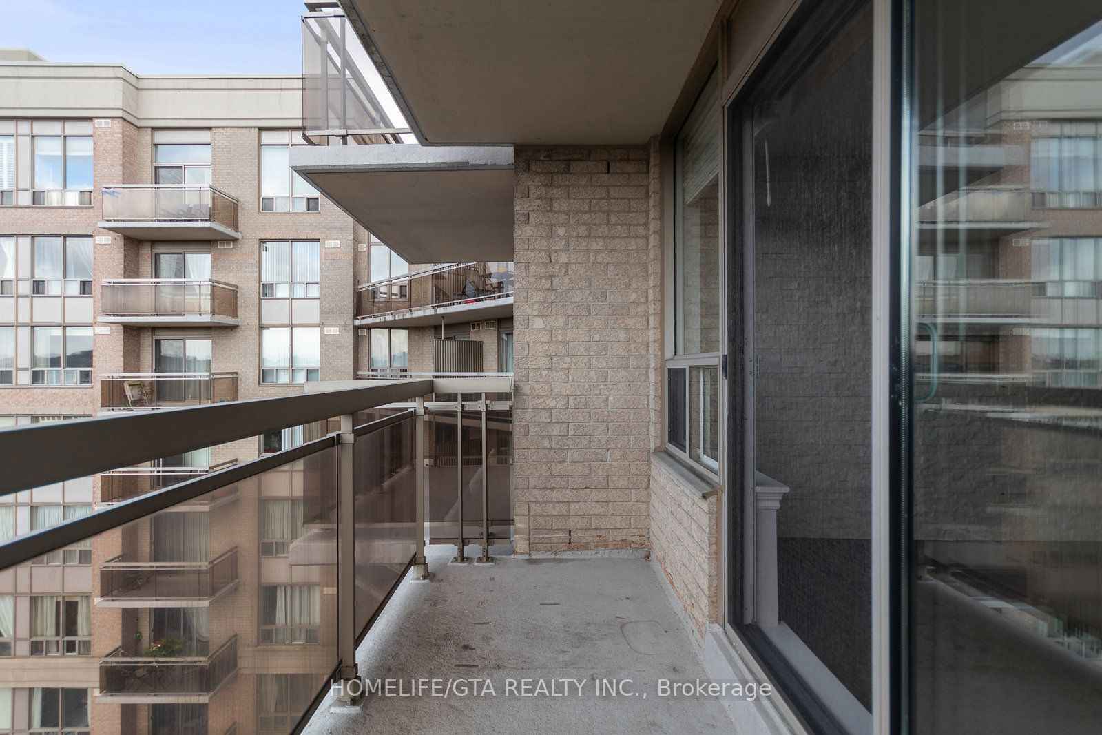 1720 Eglinton Ave E, unit 821 for rent