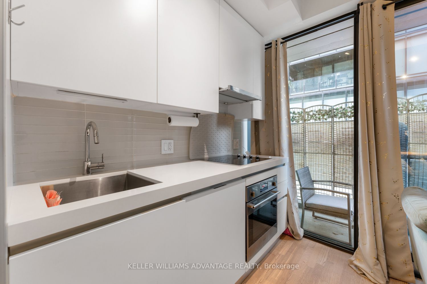 38 Stewart St, unit 209 for sale