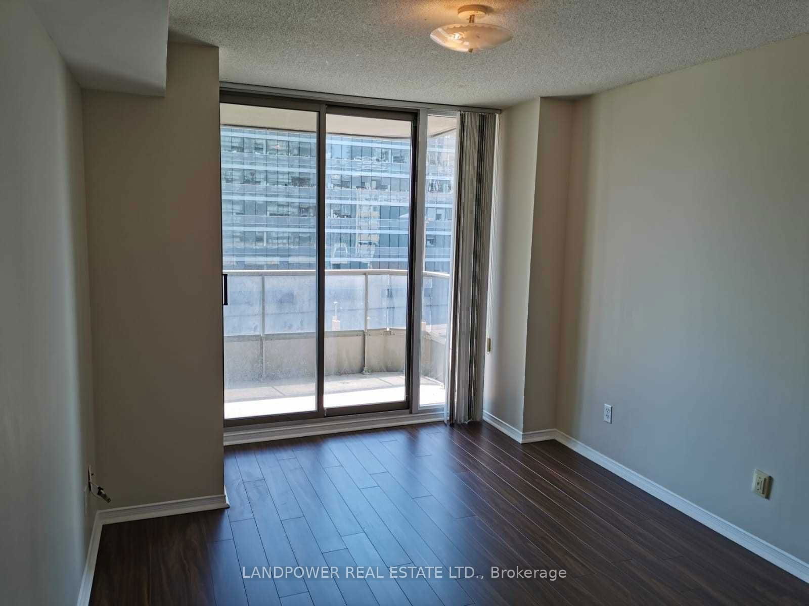 750 Bay St, unit 1209 for rent