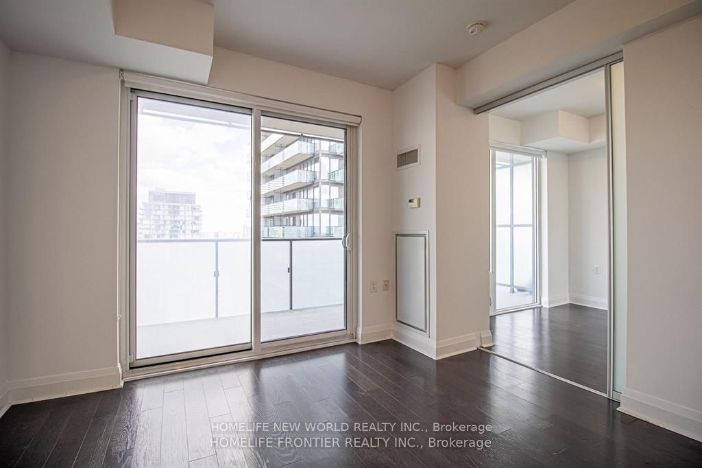 65 St Mary St, unit 3111 for rent