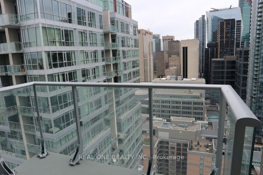 30 Nelson St, unit 3002 for rent