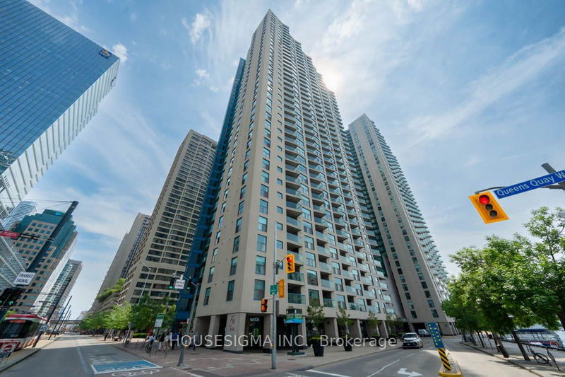 77 Harbour Sq, unit 2003 for rent