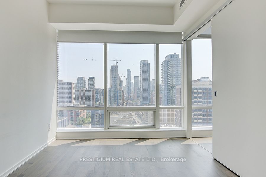 1 Bloor St E, unit 1307 for rent