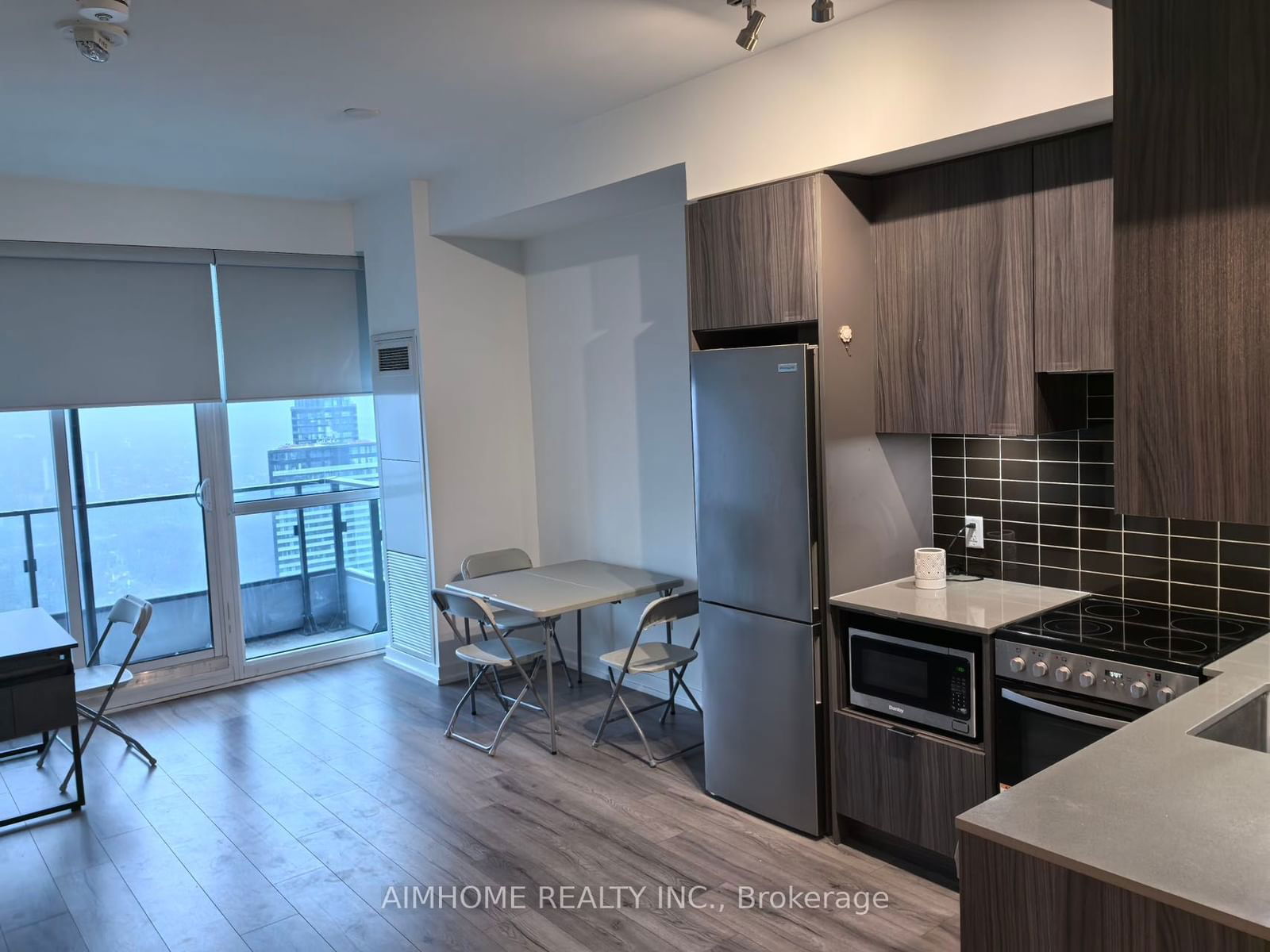 395 Bloor St E, unit 4509 for rent