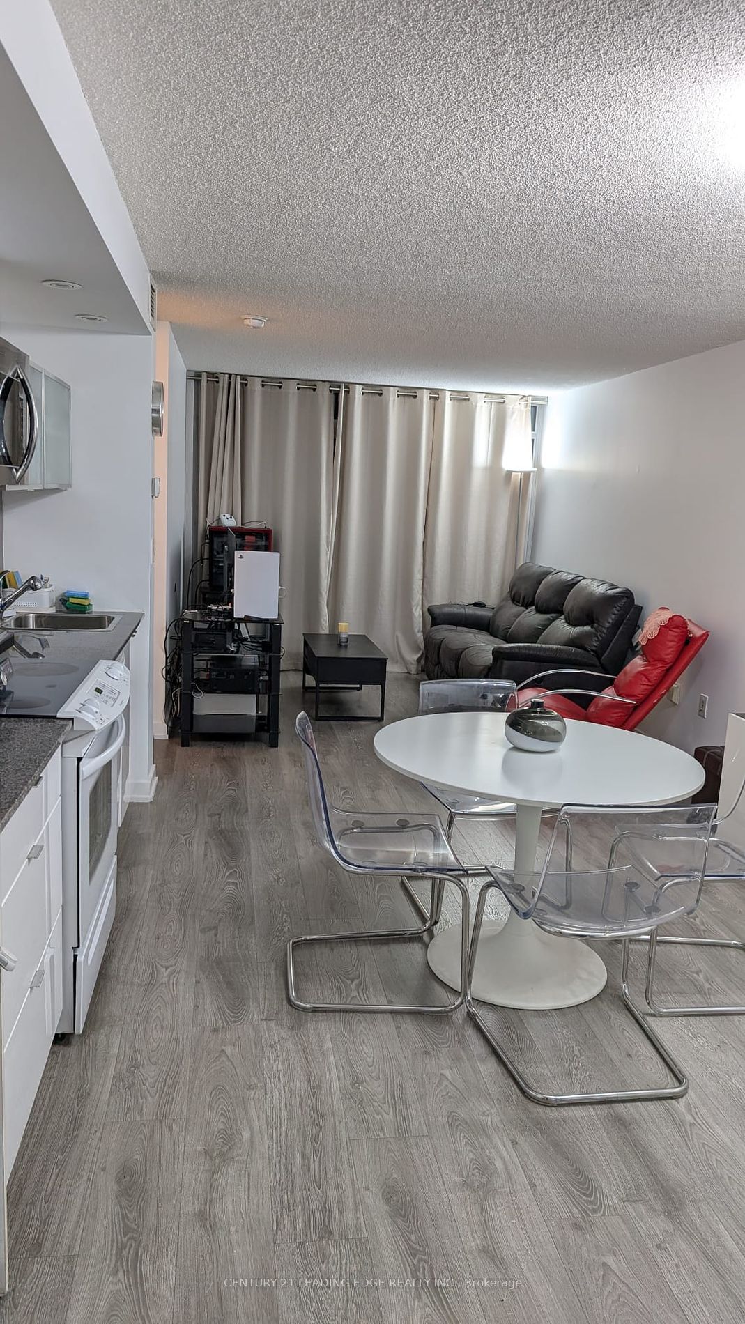 4K Spadina Ave, unit 1523 for sale