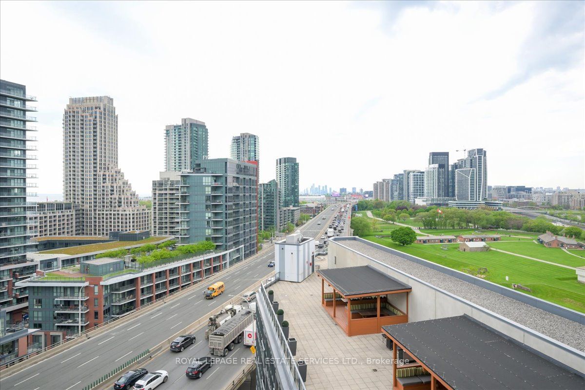 169 Fort York Blvd, unit PH-08 for rent