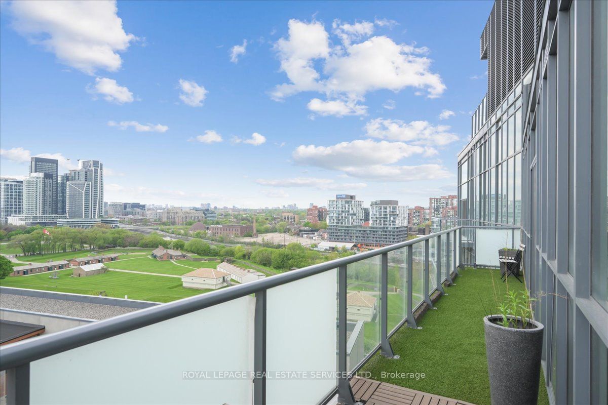 169 Fort York Blvd, unit PH-08 for rent