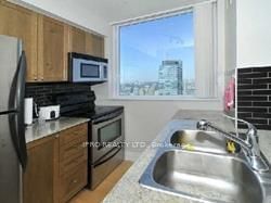 763 Bay St N, unit 4809 for rent