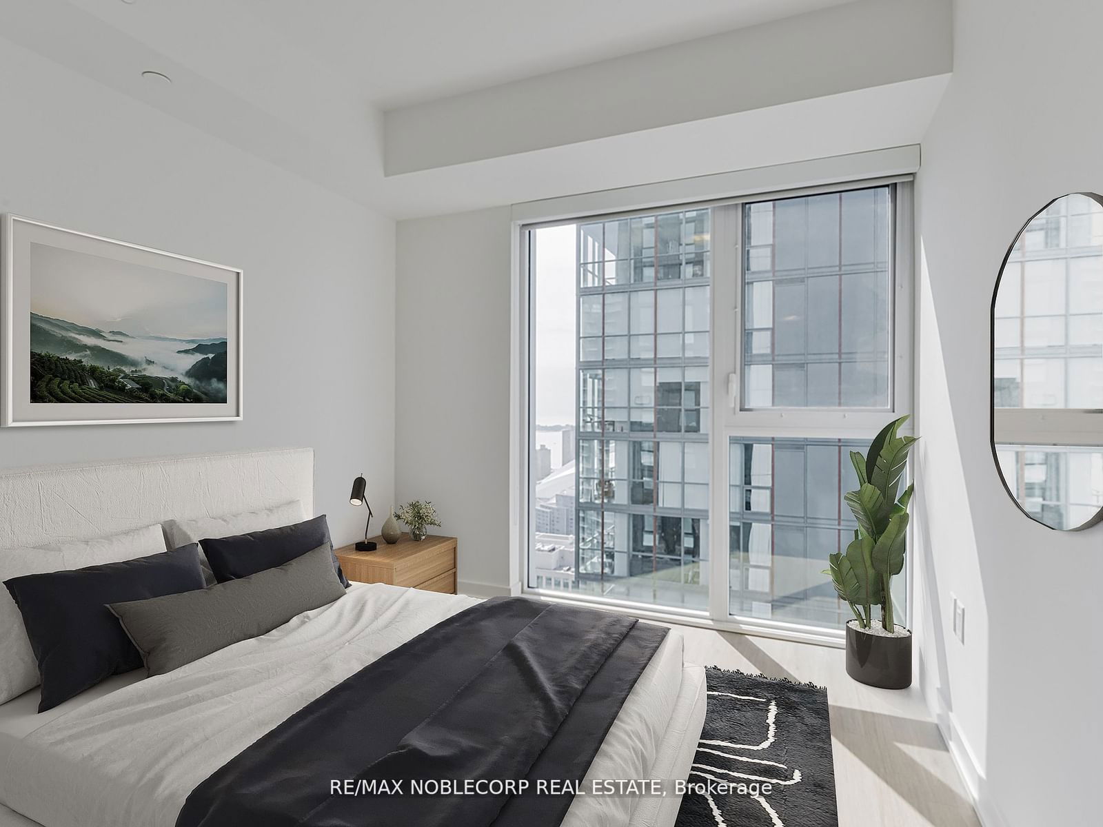 357 King St W, unit 3409 for rent