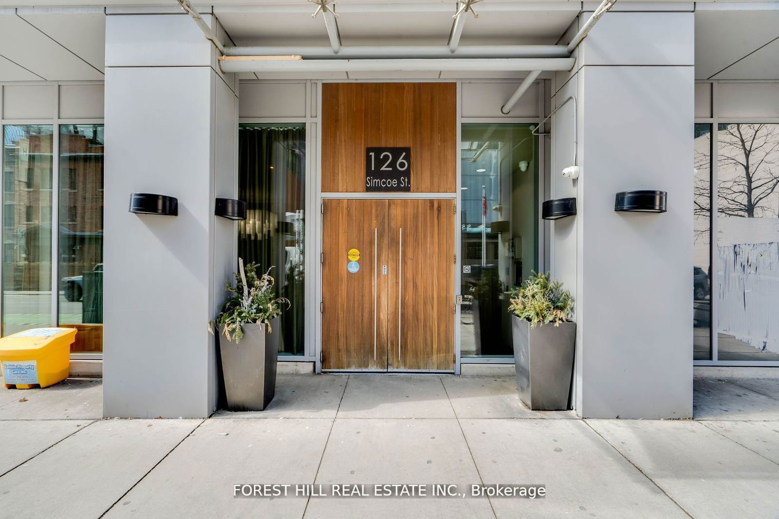 126 Simcoe St, unit 2607 for sale