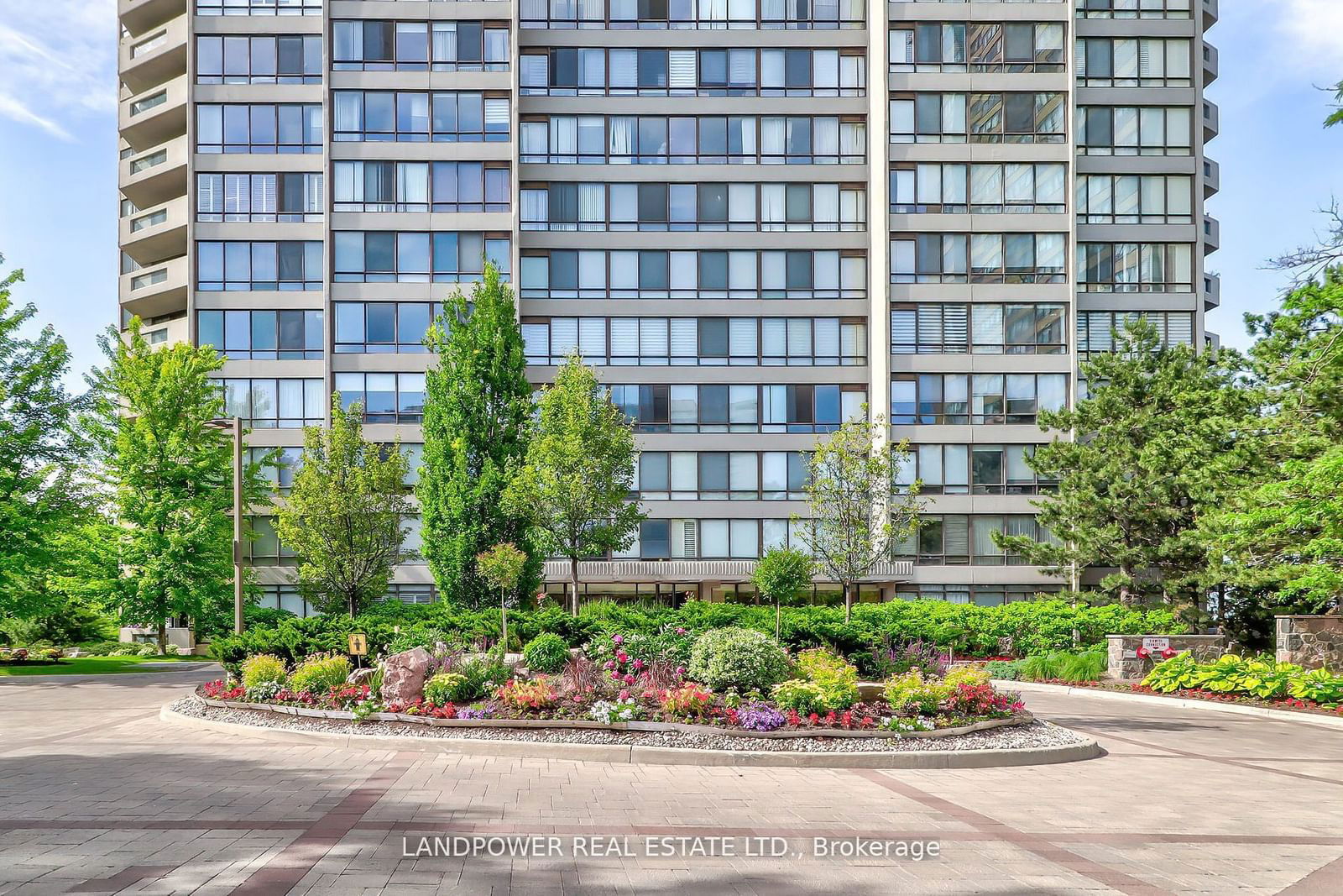 The Elegance Condos, North York, Toronto