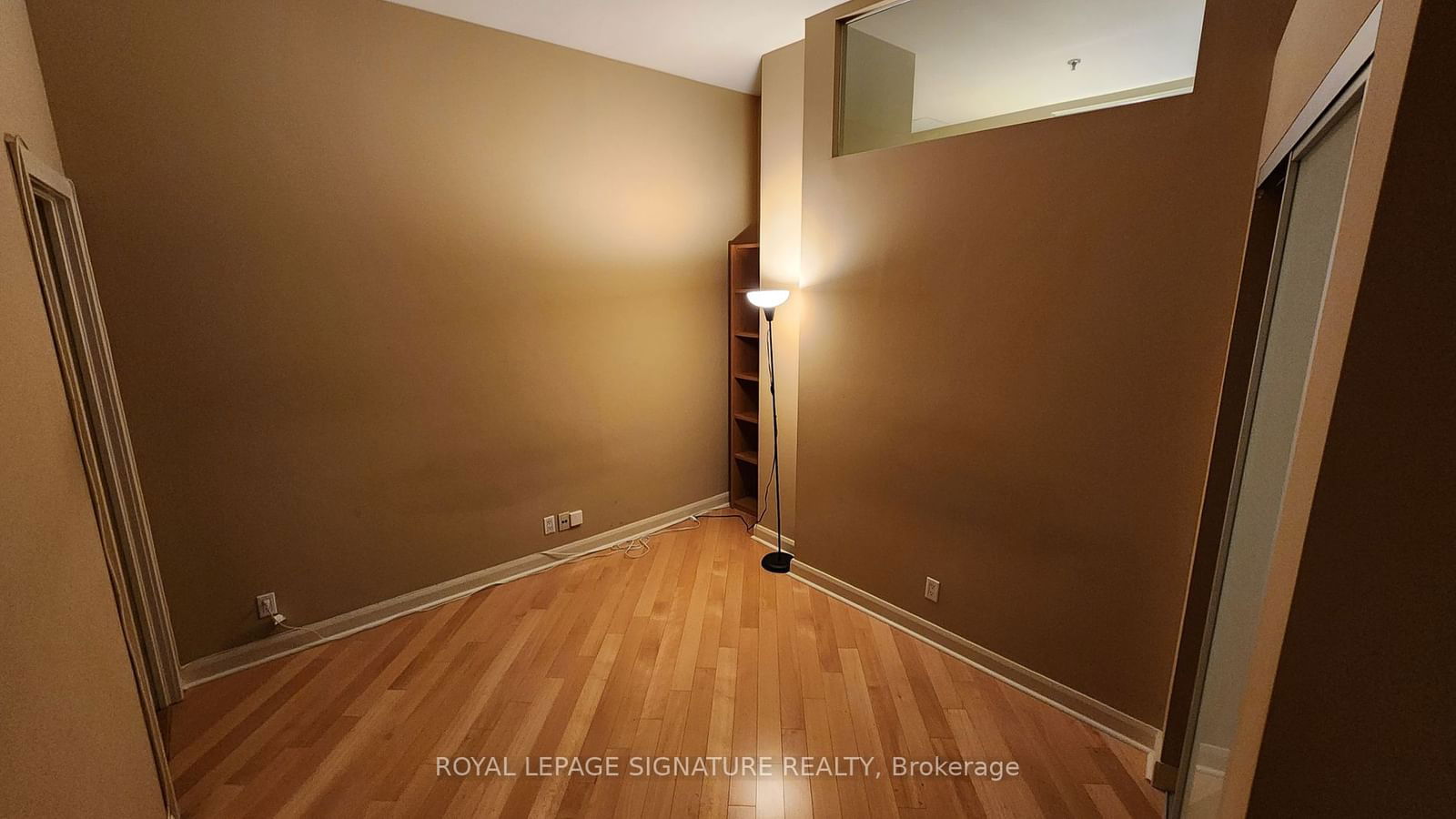 700 King St W, unit 601 for rent