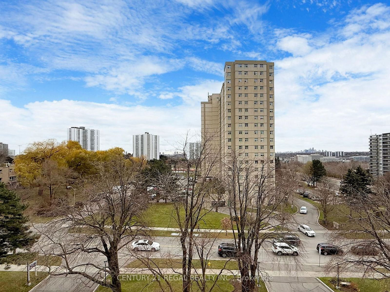 10 Parkway Forest Dr, unit 505 for sale