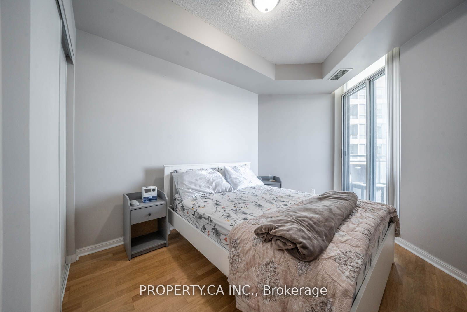 230 Queens Quay W, unit 1815 for sale