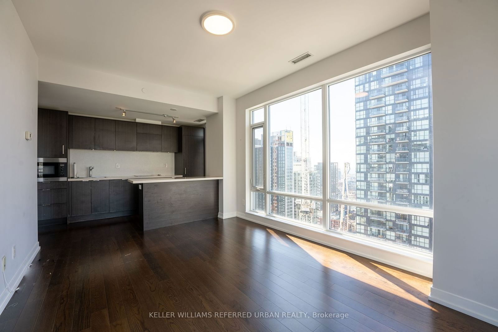 21 Widmer St, unit 3602 for rent