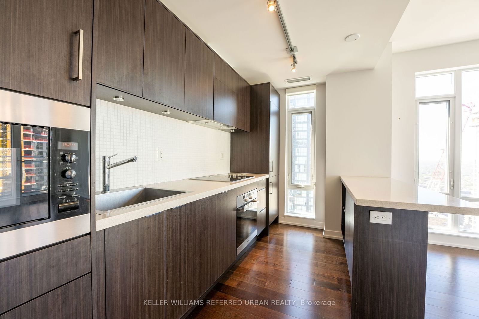 21 Widmer St, unit 3602 for rent