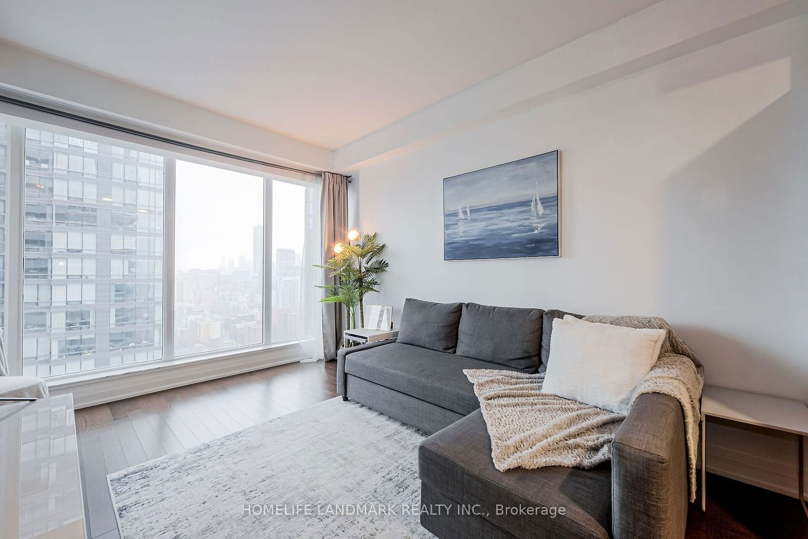 80 John St, unit 3007 for rent