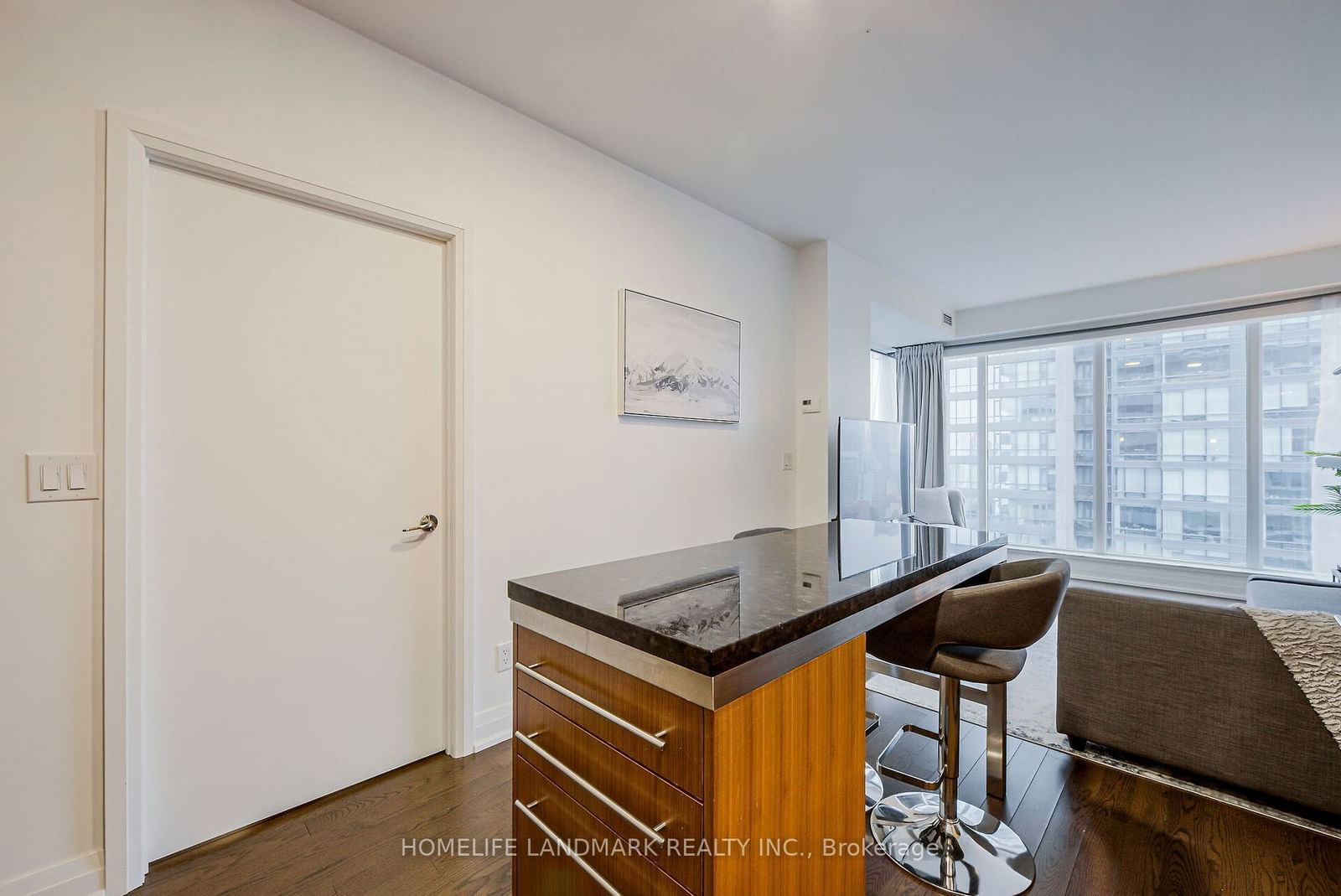 80 John St, unit 3007 for rent